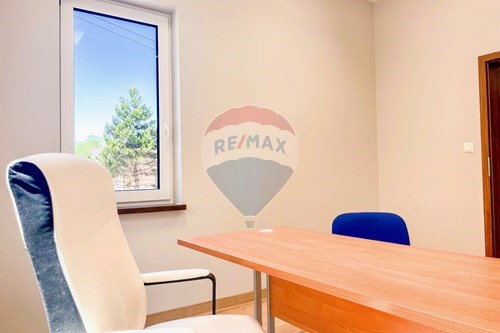 Commercial - Office - Grodzisk Mazowiecki, Poland - PL
