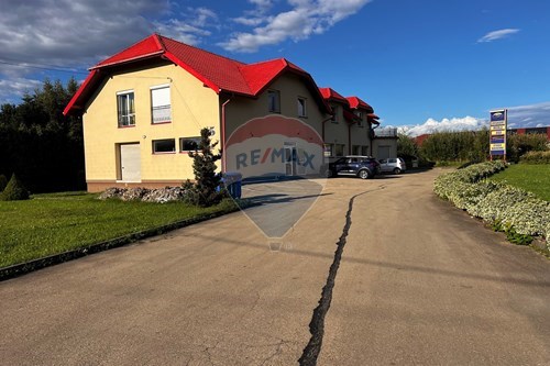 Wynajem-Lokal handlowy/usługowy-niecała  -  Jaworze Dolne, Polska-800061117-34