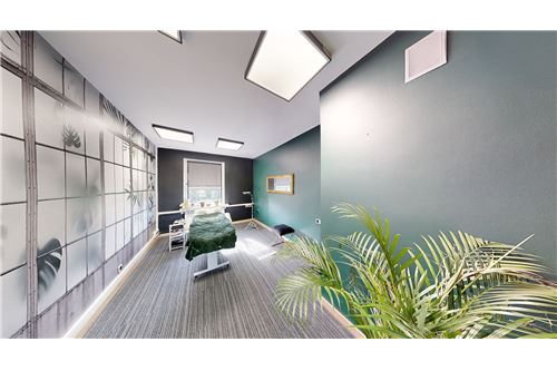 Sprzedaż-Lokal handlowy/usługowy-115 Zwycięstwa  -  Koszalin, Polska-470281002-155