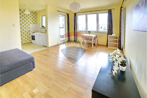 Residential - Condo/Apartment - Warszawa, Poland - PL