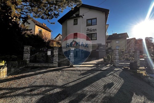 Wynajem-Lokal handlowy/usługowy-Juliana Przybosia  -  Cieszyn, Polska-800061117-41