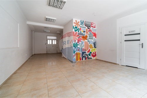 Wynajem-Lokal handlowy/usługowy-Krasińskiego 55  -  Nowy Targ, Polska-800091009-301