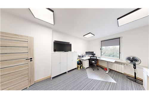 Sprzedaż-Lokal handlowy/usługowy-115 Zwycięstwa  -  Koszalin, Polska-470281002-156