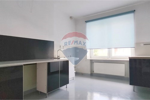 Wynajem-Lokal handlowy/usługowy-Nowogrodzka  -  Radom, Polska-470421002-9