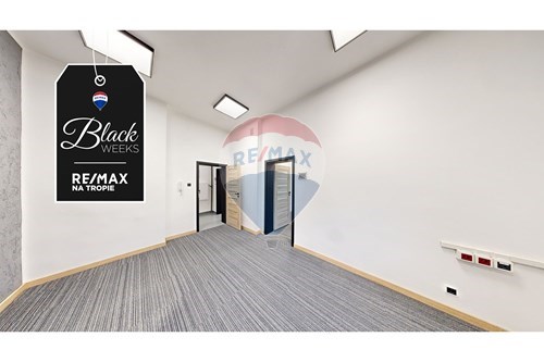 Sprzedaż-Lokal handlowy/usługowy-115 Zwycięstwa  -  Koszalin, Polska-470281002-139