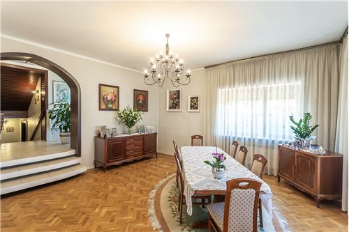Lodz, Lodzkie Residential Real Estate & House For Sale | RE/MAX Poland