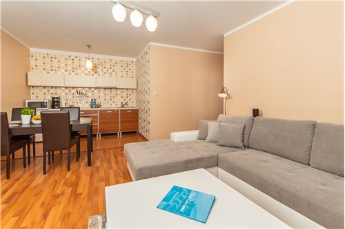 For Sale-Holiday Apartment-Gryfa Pomorskiego  -  Miedzyzdroje, Poland-790221012-2