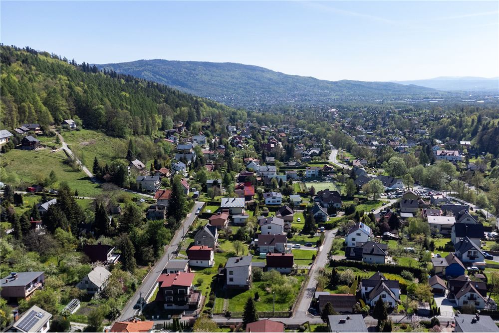 Dom wolnostojący - Sprzedaż - Bystra Śląska, Polska - 57 - 800061103-155