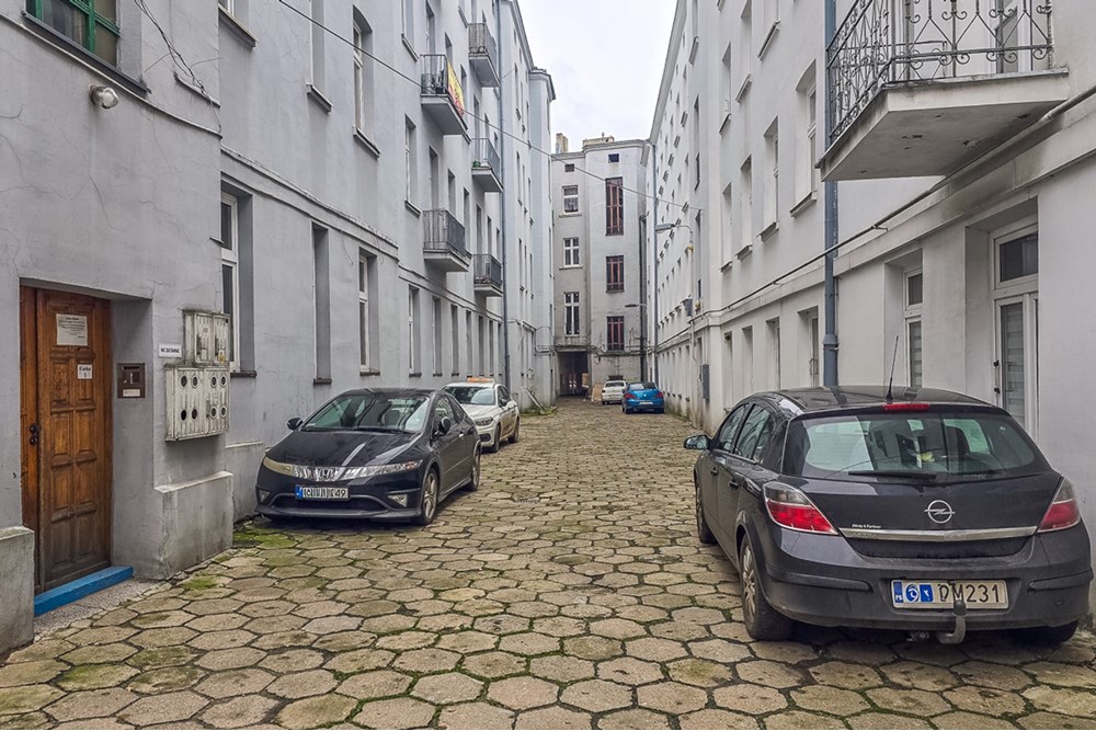 Mieszkanie - Sprzedaż - Łódź, Polska - Mieszkanie-na-sprzedaz-Lodz-10.jpg - 470191039-146