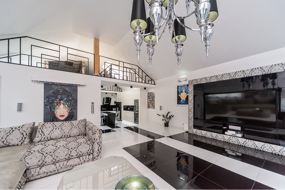 Rezydencja/Willa/Dworek - Sprzedaż - Klecza Dolna, Polska - KLECZA_0050M.jpg - 800061100-86