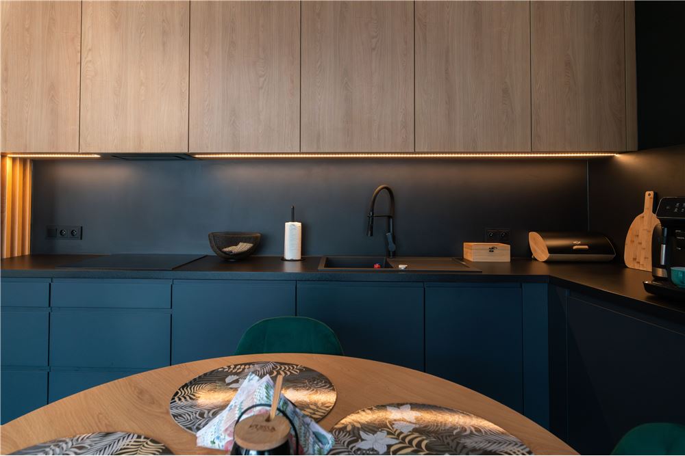 Mieszkanie - Sprzedaż - Ustroń, Polska - 3 - 800061126-12