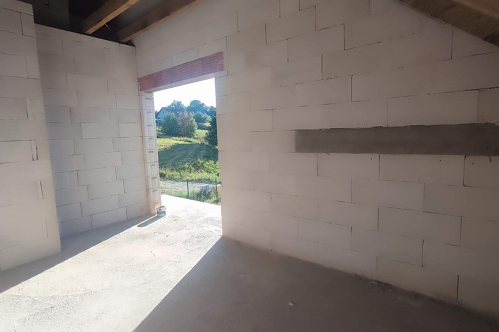 Dom jednorodzinny - Sprzedaż - Pietrzykowice, Polska - IMG_20250812_182150.jpg - 800061133-5