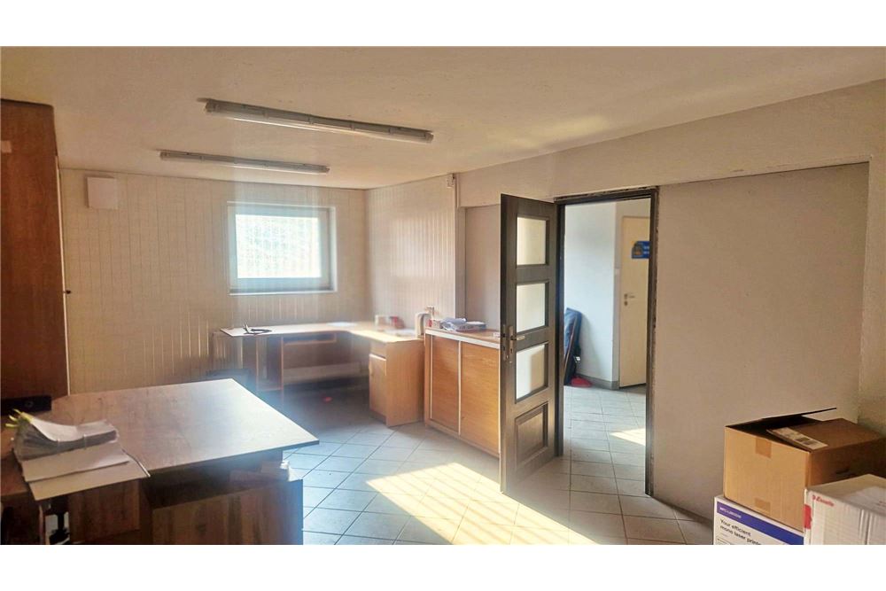 Lokal handlowy/usługowy - Wynajem - Cieszyn, Polska - 19 - 800061016-1144