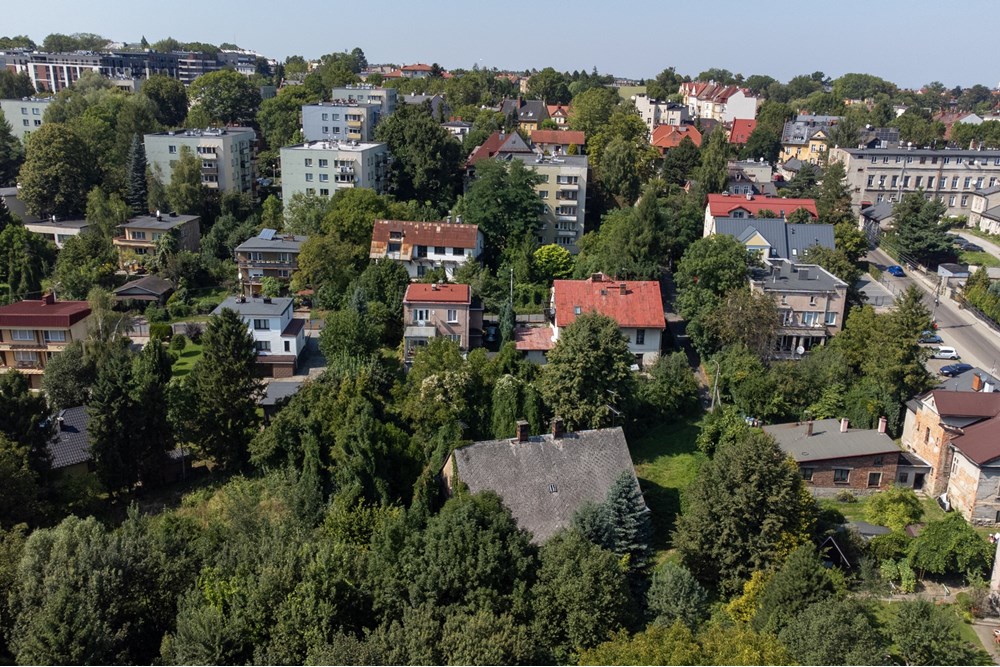 Dom wolnostojący - Sprzedaż - Bielsko-Biała, Polska - DJI_0214.jpg - 800061103-199