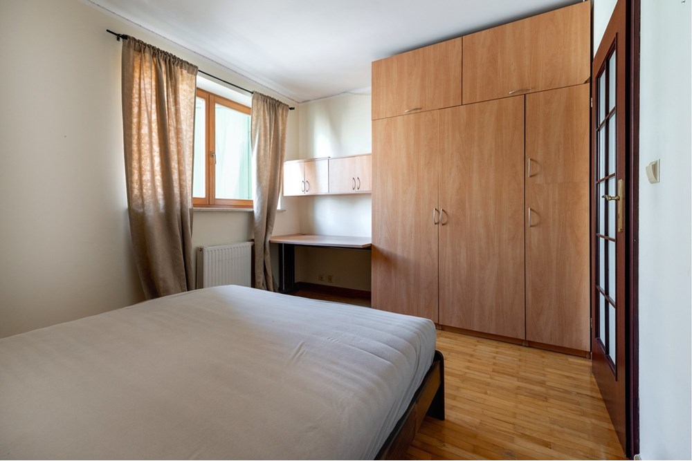 Mieszkanie - Wynajem - Warszawa, Polska - 11_11_24199730_raw.jpg - 810131039-192