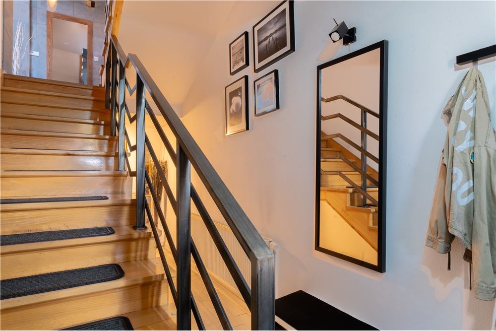 Dom w zabudowie szeregowej - Sprzedaż - Żywiec, Polska - 9 - 800061126-18