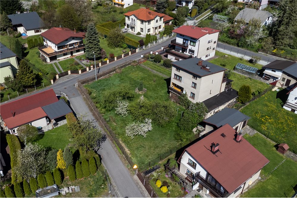 Dom wolnostojący - Sprzedaż - Bystra Śląska, Polska - 70 - 800061103-155