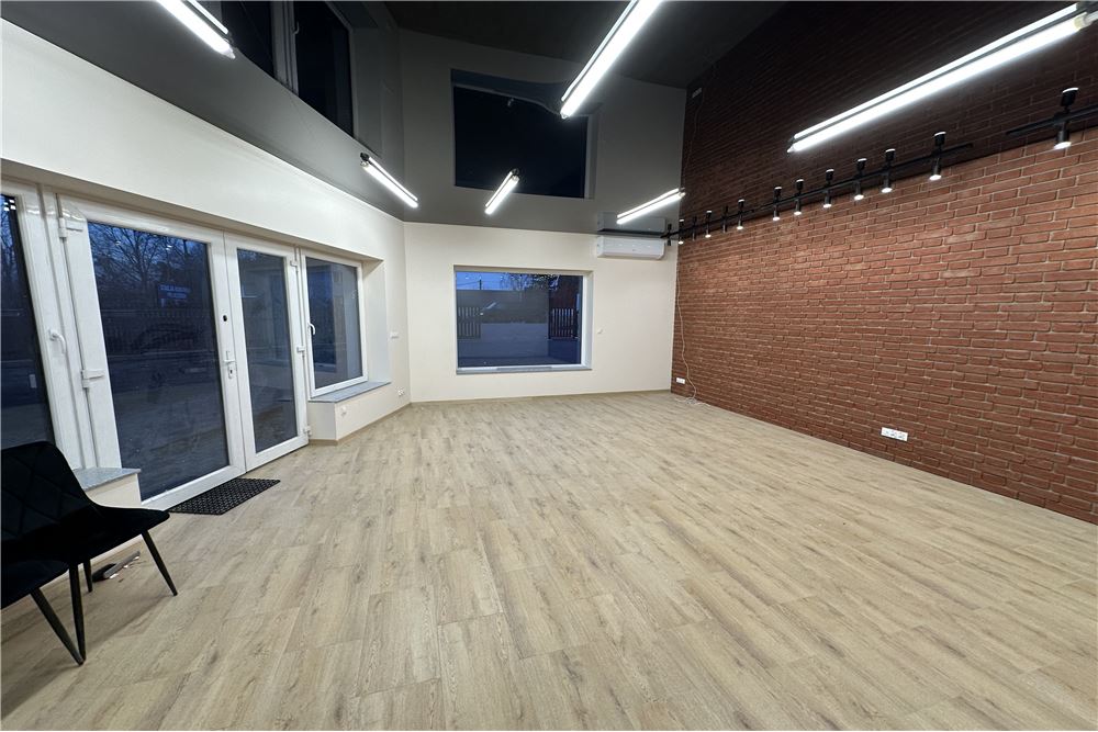 Lokal handlowy/usługowy - Wynajem - Jaworze, Polska - 36 - 800061103-144