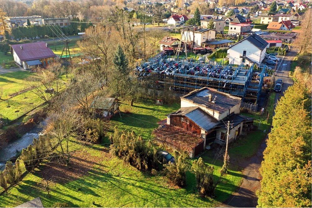 Dom wolnostojący - Sprzedaż - Jasienica, Polska - 2.JPG - 470131040-441