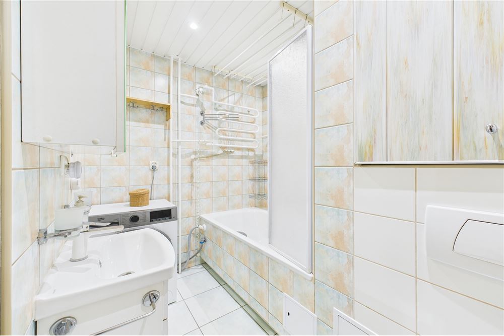 Mieszkanie - Sprzedaż - Koszalin, Polska - 26 - 470281003-67