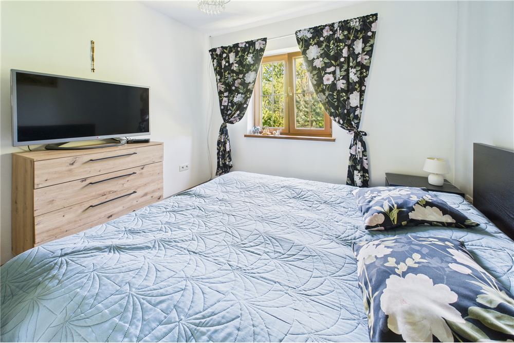 Dom jednorodzinny - Sprzedaż - Gorzyczki, Polska - Sypialnia - 470311001-13