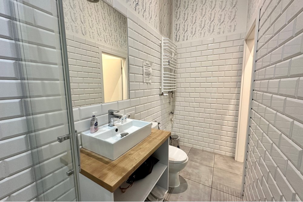 Mieszkanie - Sprzedaż - Bielsko-Biała, Polska - IMG_0314.jpeg - 800061098-179