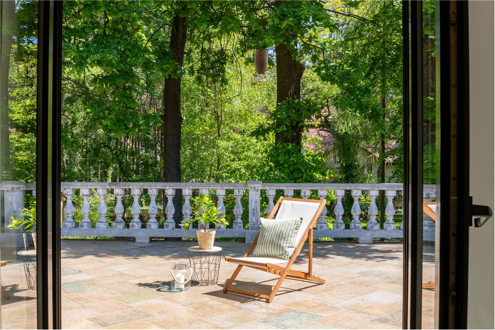 Residential - 대저택 - Milanówek, Polska - PL - 19 - 810251037-44