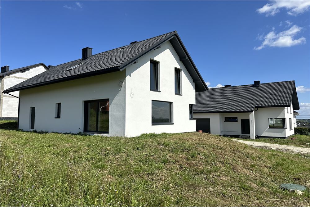 Dom wolnostojący - Sprzedaż - Międzyrzecze Górne, Polska - 1 - 800061103-172