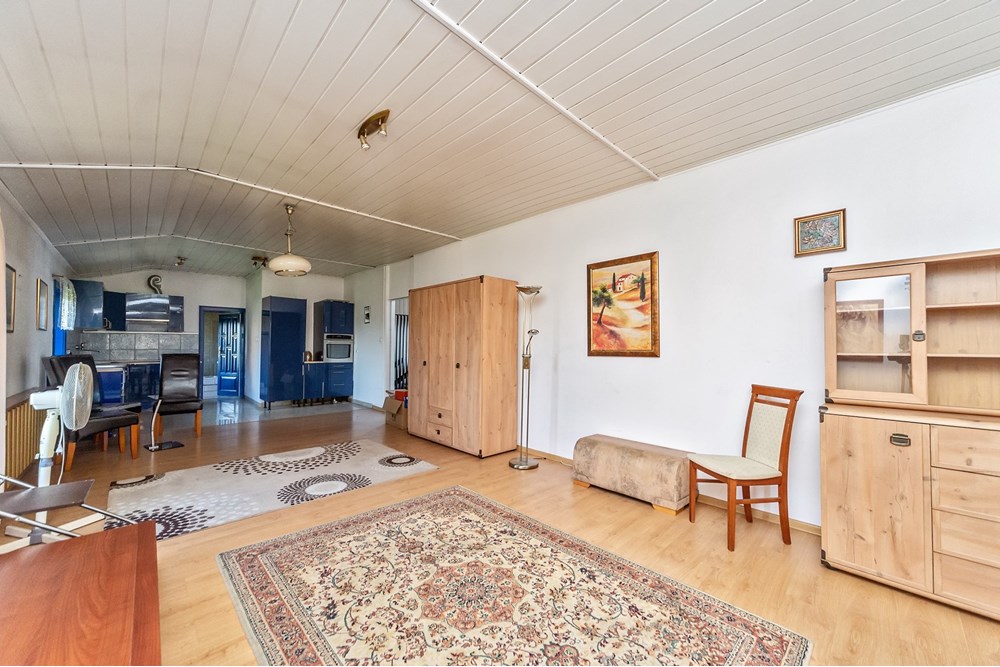 Nieruchomość inwestycyjna - Sprzedaż - Jawiszowice, Polska - BRZ_m6.jpg - 470131109-31