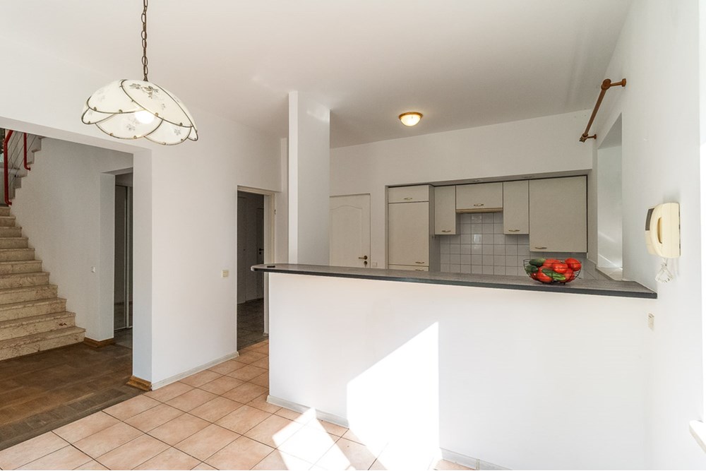 Dom jednorodzinny - Sprzedaż - Konstantynów Łódzki, Polska - Dom-na-sprzedaz-Konstantynow-Lodzki-14.jpg - 470191057-31