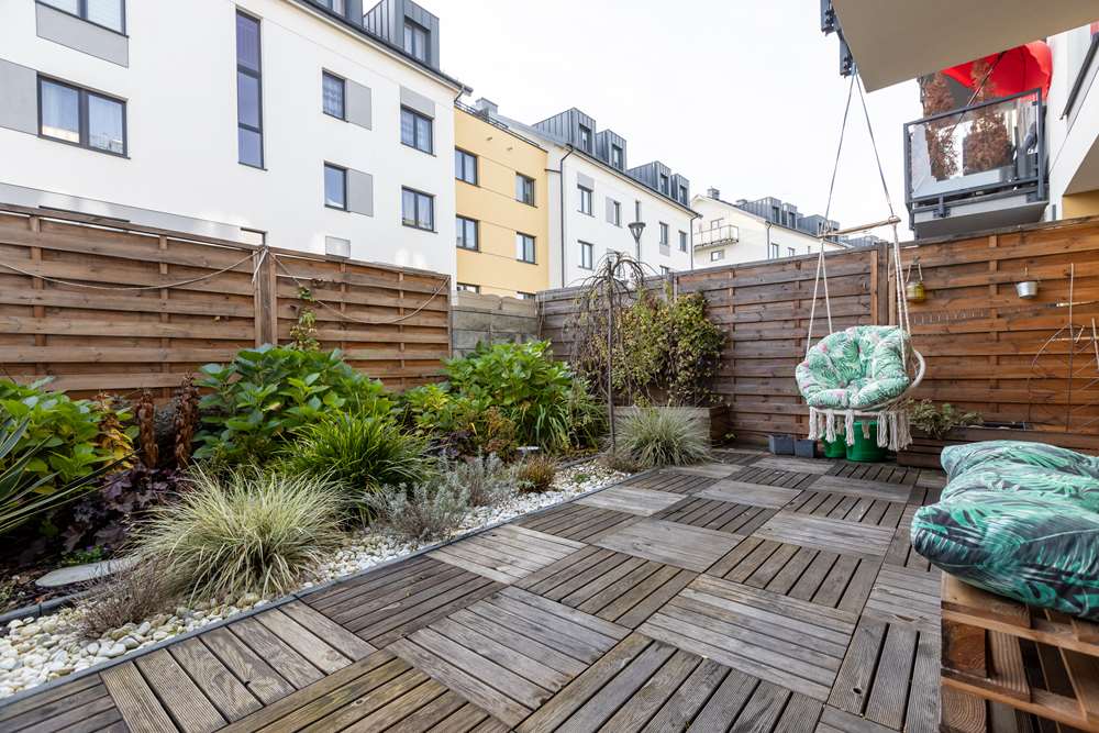 Residential Condo/Apartment Krakow, Poland PL 80027101812 , RE