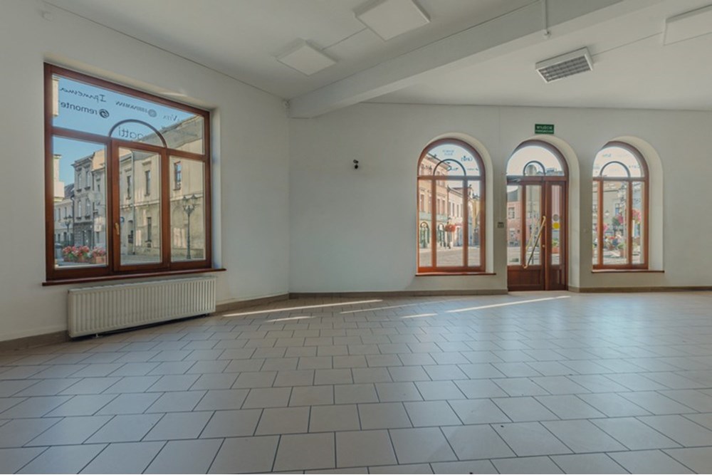 Lokal handlowy/usługowy - Wynajem - Skoczów, Polska - 20.JPG - 470131102-43