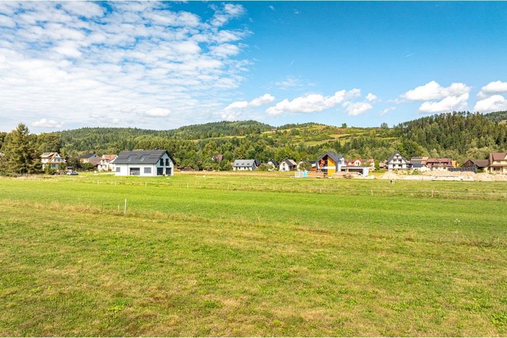 Działka budowlana - Sprzedaż - Harklowa, Polska - 20250912-DJI_0527-HDR.jpg - 800091040-97