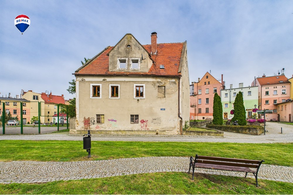 Dom wolnostojący - Sprzedaż - Złotoryja, Polska - 1.JPG - 800181033-11