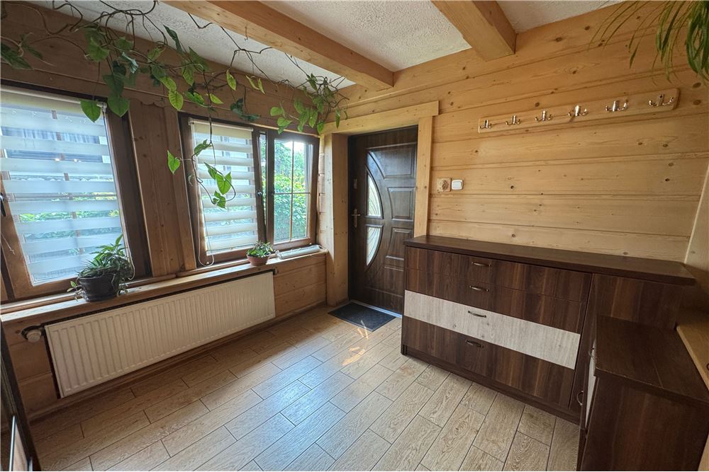 Dom wolnostojący - Sprzedaż - Białka Tatrzańska, Polska - 106 - 470151015-470