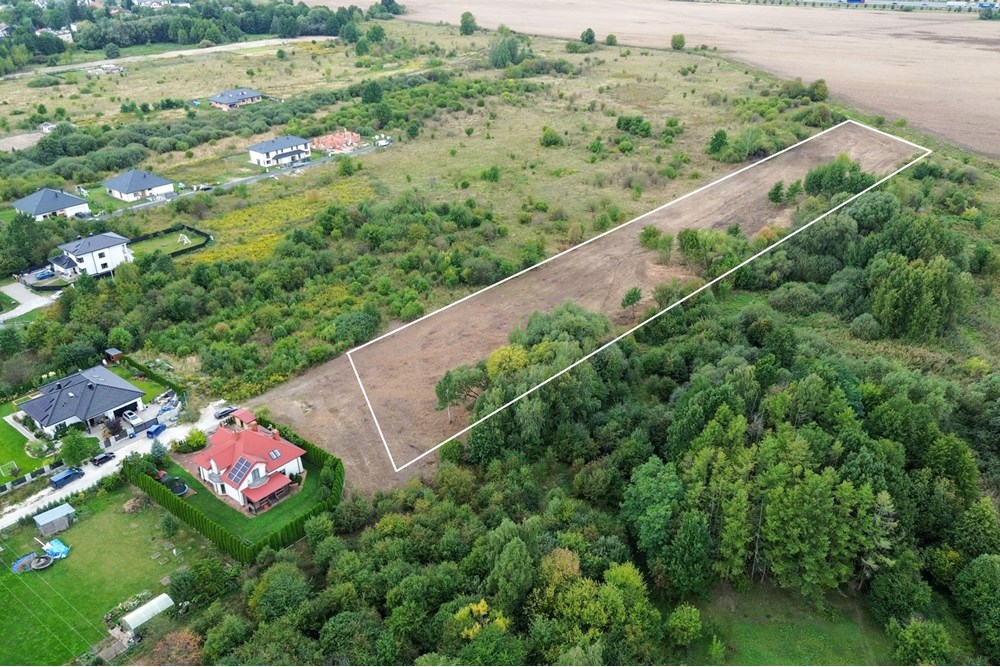 Działka - Sprzedaż - Brwinów, Polska - DJI_0832 kopia obrys_compr.jpg - 810141022-112