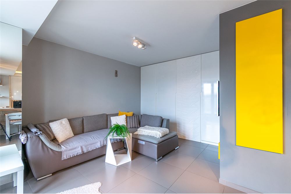 Mieszkanie - Sprzedaż - Łódź, Polska - 4 - 470191045-170