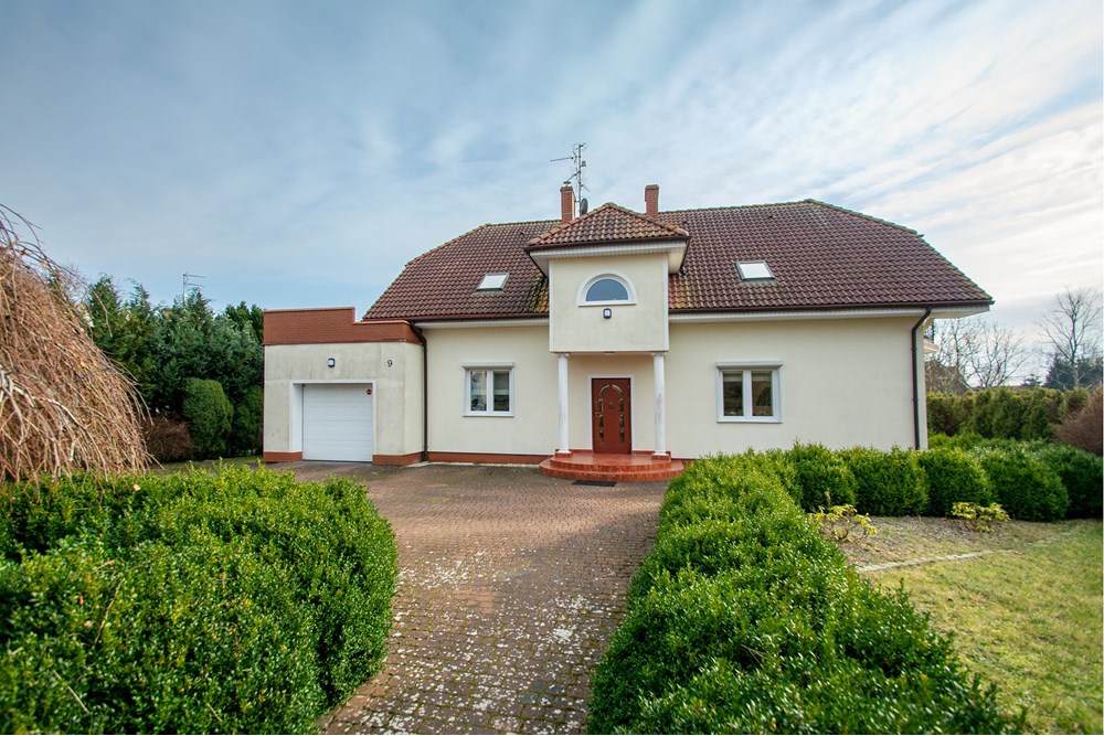 Dom wolnostojący - Sprzedaż - Kołobrzeg, Polska - DSC_0103.jpg - 790221005-45