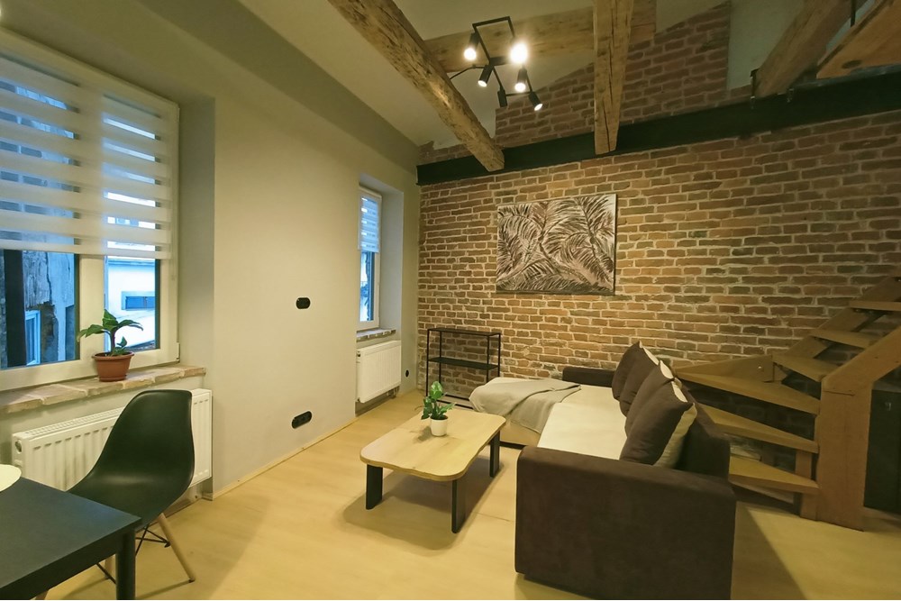 Mieszkanie dwupoziomowe - Wynajem - Bielsko-Biała, Polska - IMG_20251024_103446.jpg - 470131112-17