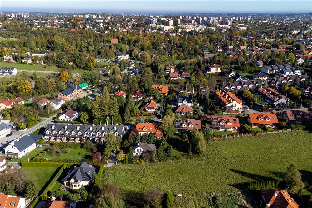 Działka budowlana - Sprzedaż - Bielsko-Biała, Polska - 45 - 800061103-181