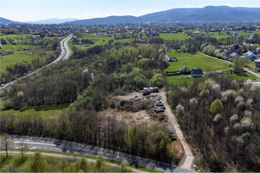 Nieruchomość inwestycyjna - Sprzedaż - Bielsko-Biała, Polska - 20 - 800061103-157