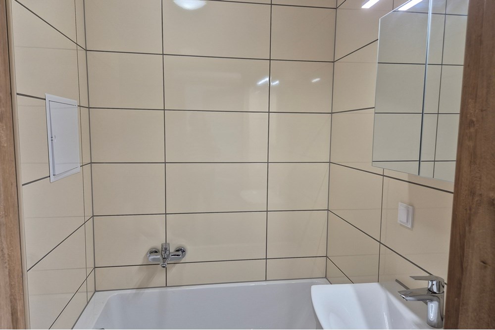 Mieszkanie - Wynajem - Łódź, Polska - łazienka.jpg - Łazienka - 470291004-261