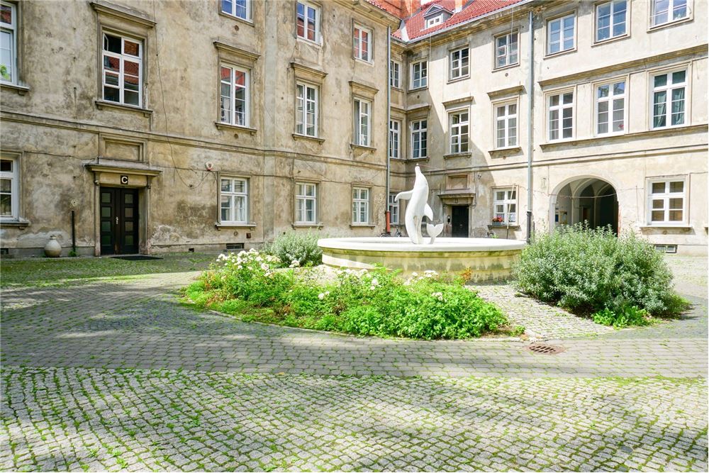 Mieszkanie - Sprzedaż - Warszawa, Polska - 2 - 810141002-665