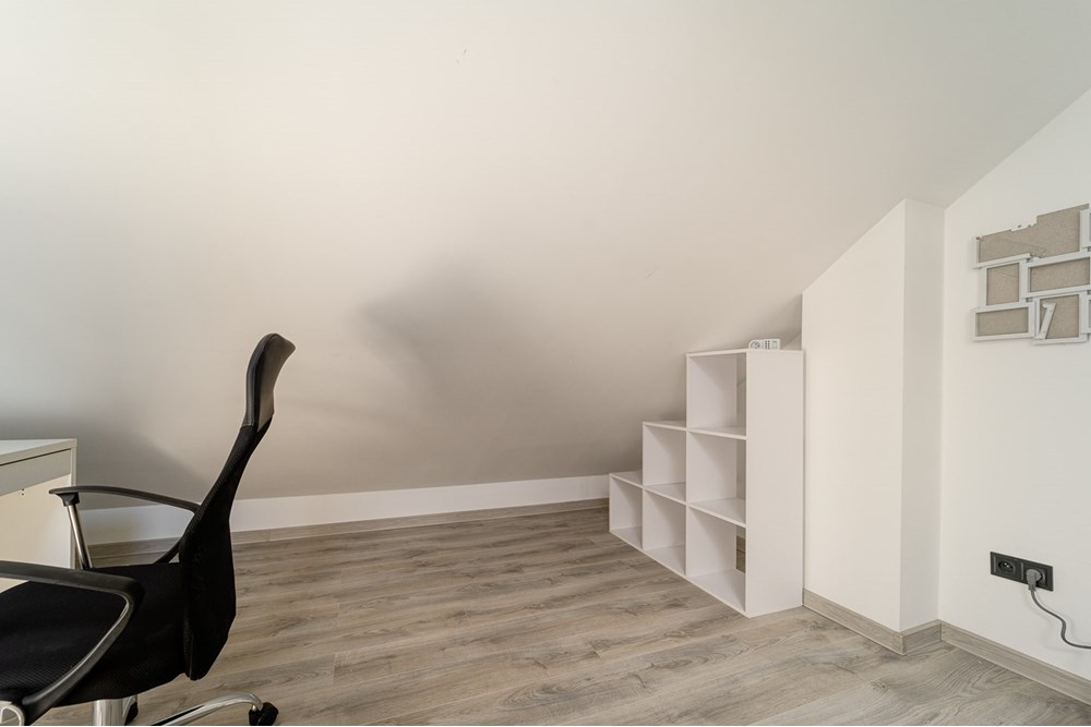 Mieszkanie dwupoziomowe - Sprzedaż - Nowy Targ, Polska - 0036_dom-grel-pajerski.jpg - 470131113-348