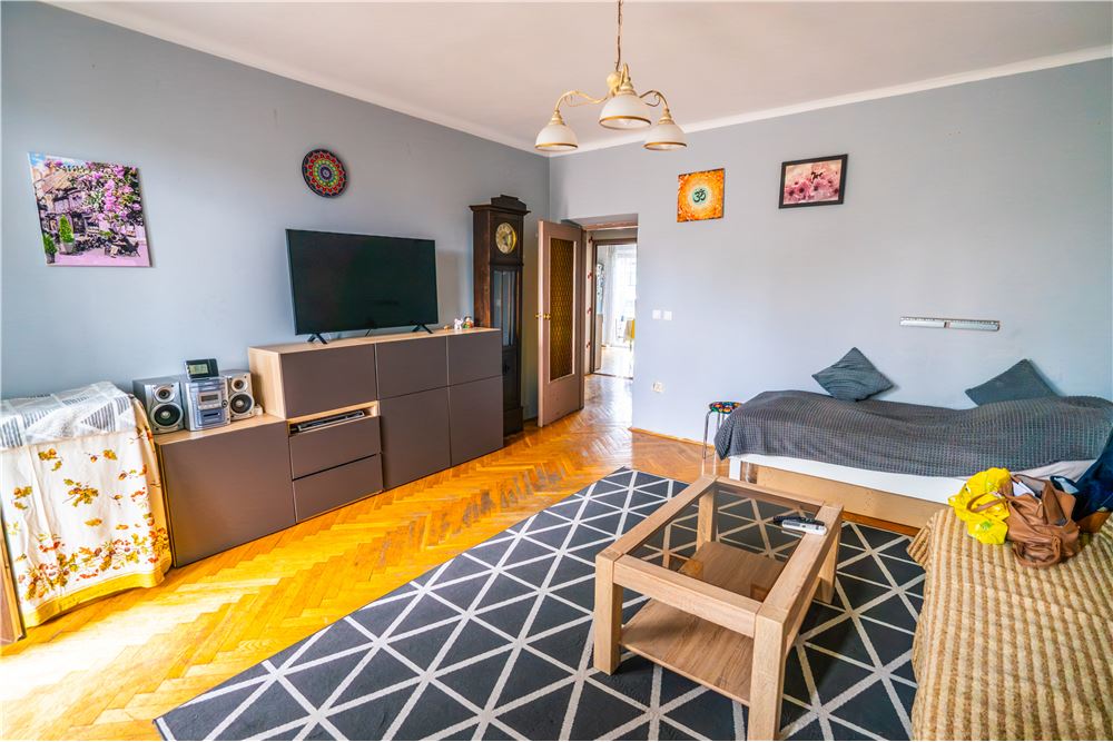 Dom dwurodzinny - Sprzedaż - Kraków, Polska - 10 - 800241032-70