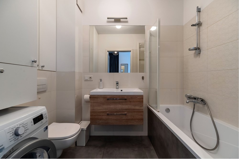 Mieszkanie - Wynajem - Warszawa, Polska - 24319670_raw.jpg - 810131039-188