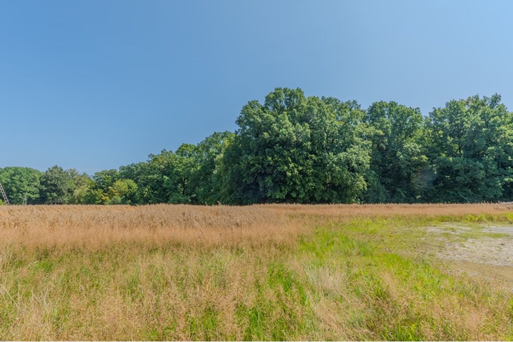 Działka budowlana - Sprzedaż - Bielsko-Biała, Polska - 8.JPG - 470131102-40