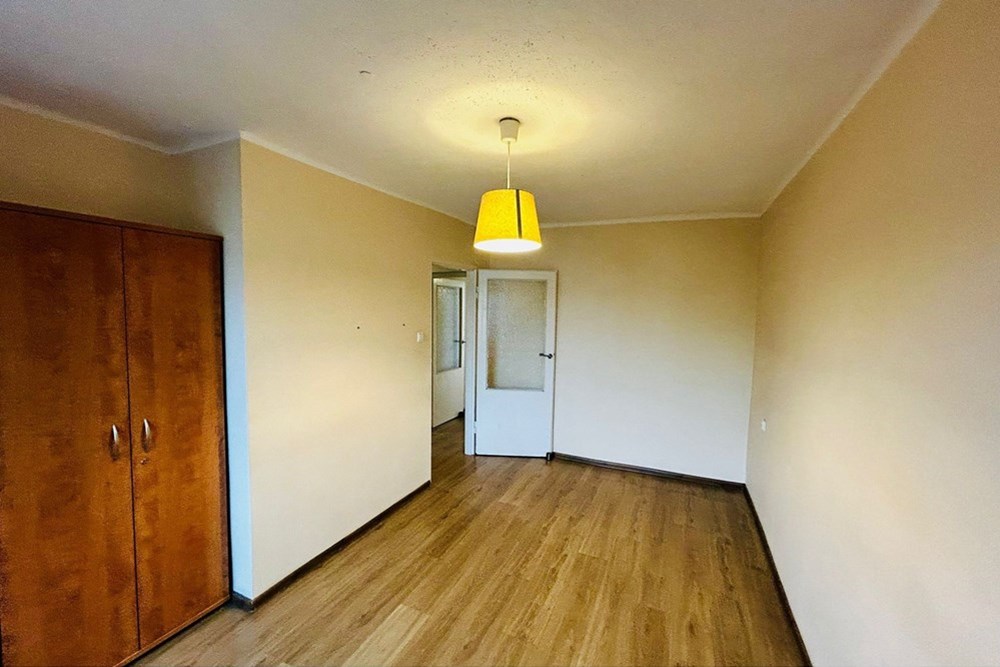 Mieszkanie - Sprzedaż - Cieszyn, Polska - 11.jpg - 800061135-2