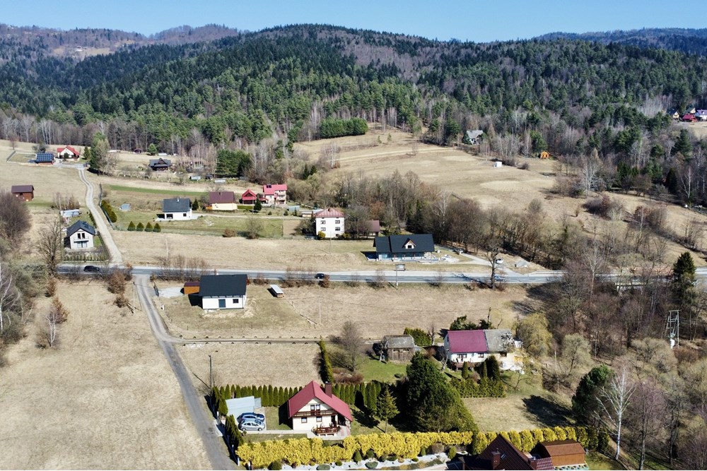 Działka budowlana - Sprzedaż - Gilowice, Polska - dji_fly_20250322_103912_318_1742636360548_photo_optimized.jpg - 800061130-12