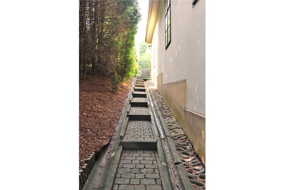 Kamienica - Sprzedaż - Cieszyn, Polska - 19 - 800041001-881